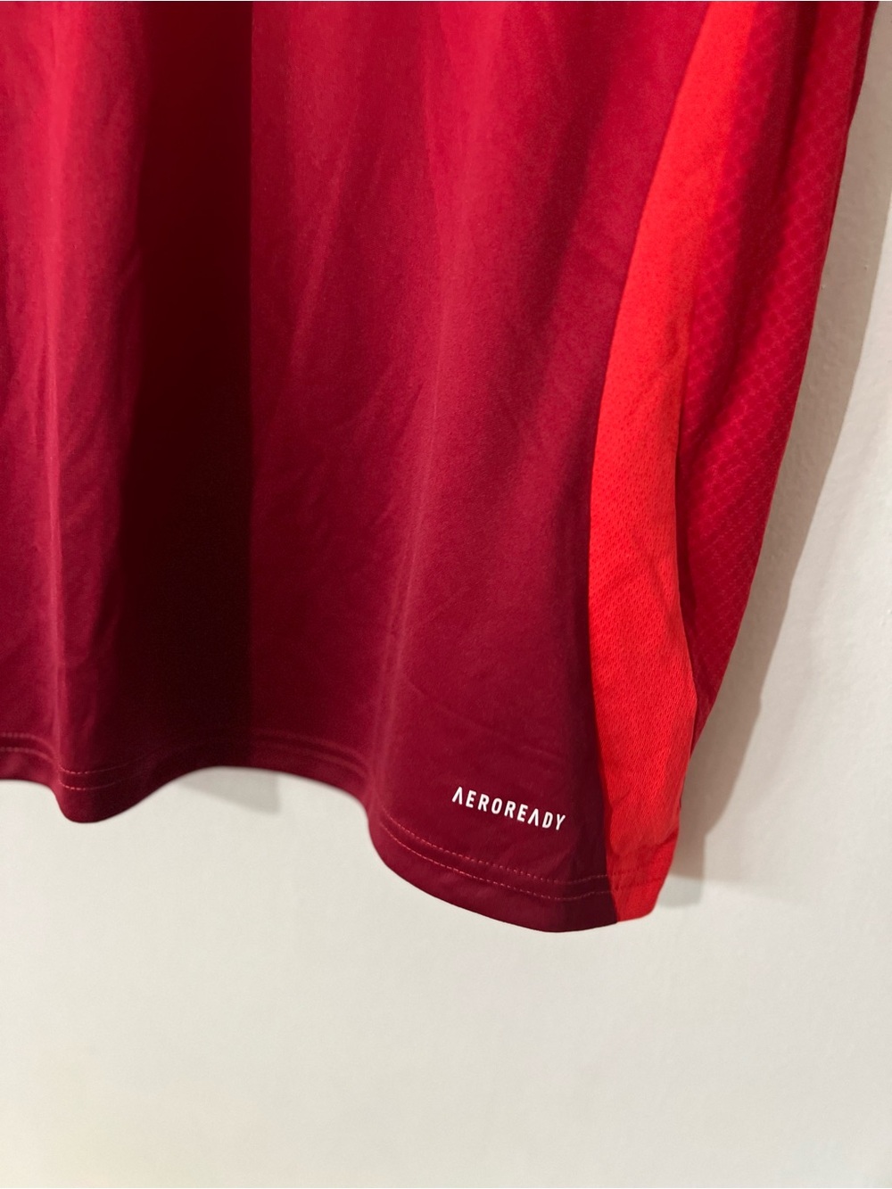 adidas Manchester United Red and White Home Jersey - Picture 5 of 11